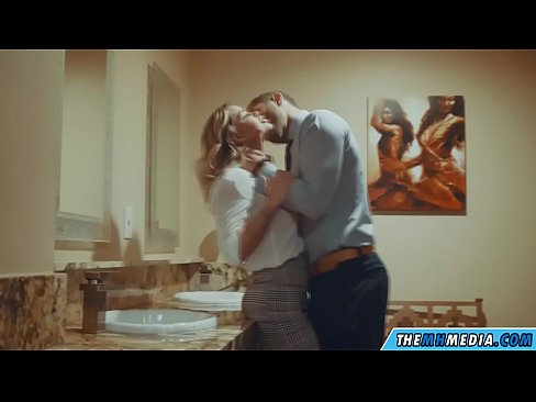 ❤️ Büyük memeli bir sarışın seni umumi tuvalette baştan çıkardığında ️ Porno videosu tr.quizfarmature.ru ❌️